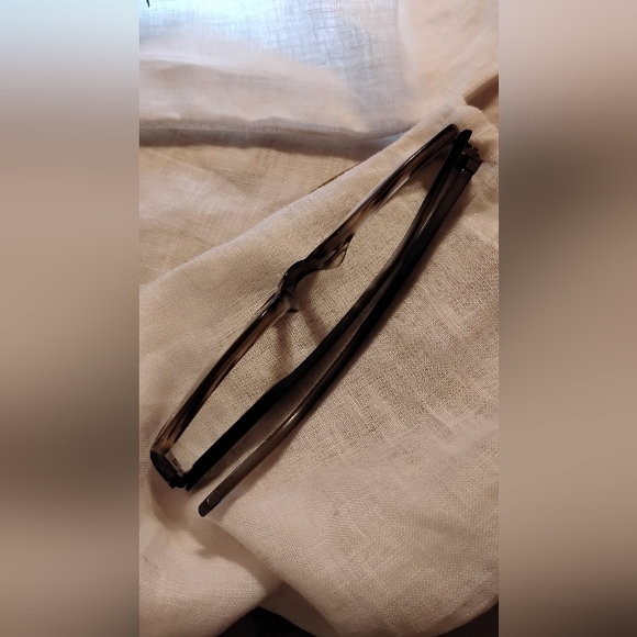 John Varvatos Prescription Frames. V339 55-16-140 Smoke - Picture 4 of 10